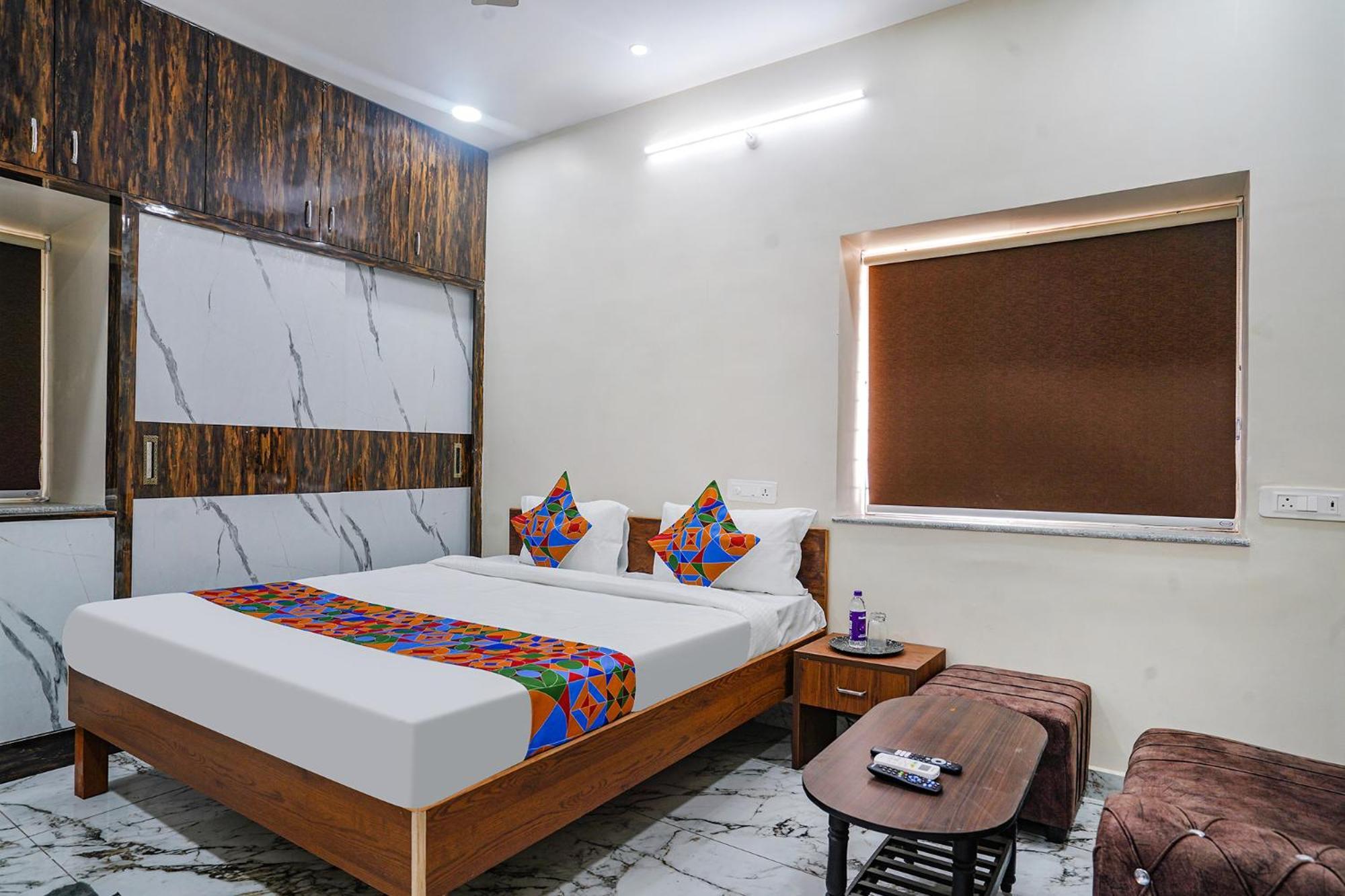 Fabhotel Perams Grand Inn - Hitech City Hajdarábád Exteriér fotografie