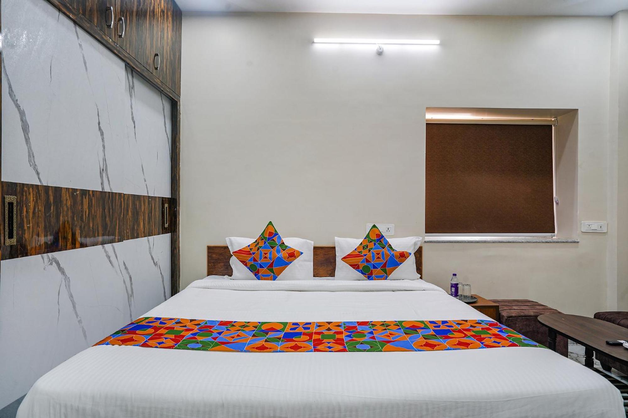 Fabhotel Perams Grand Inn - Hitech City Hajdarábád Exteriér fotografie