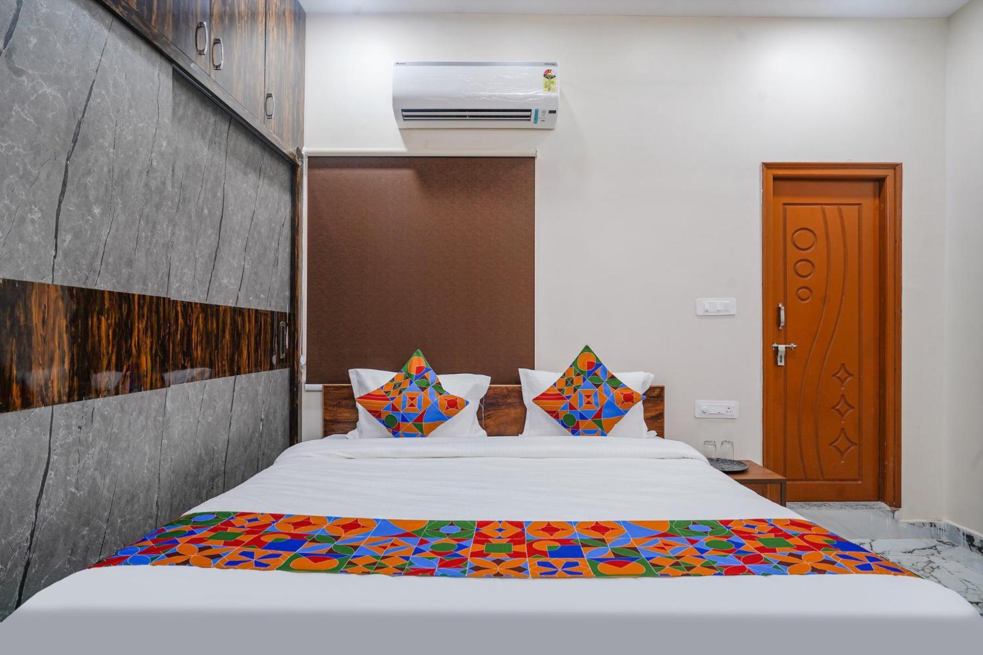 Fabhotel Perams Grand Inn - Hitech City Hajdarábád Exteriér fotografie